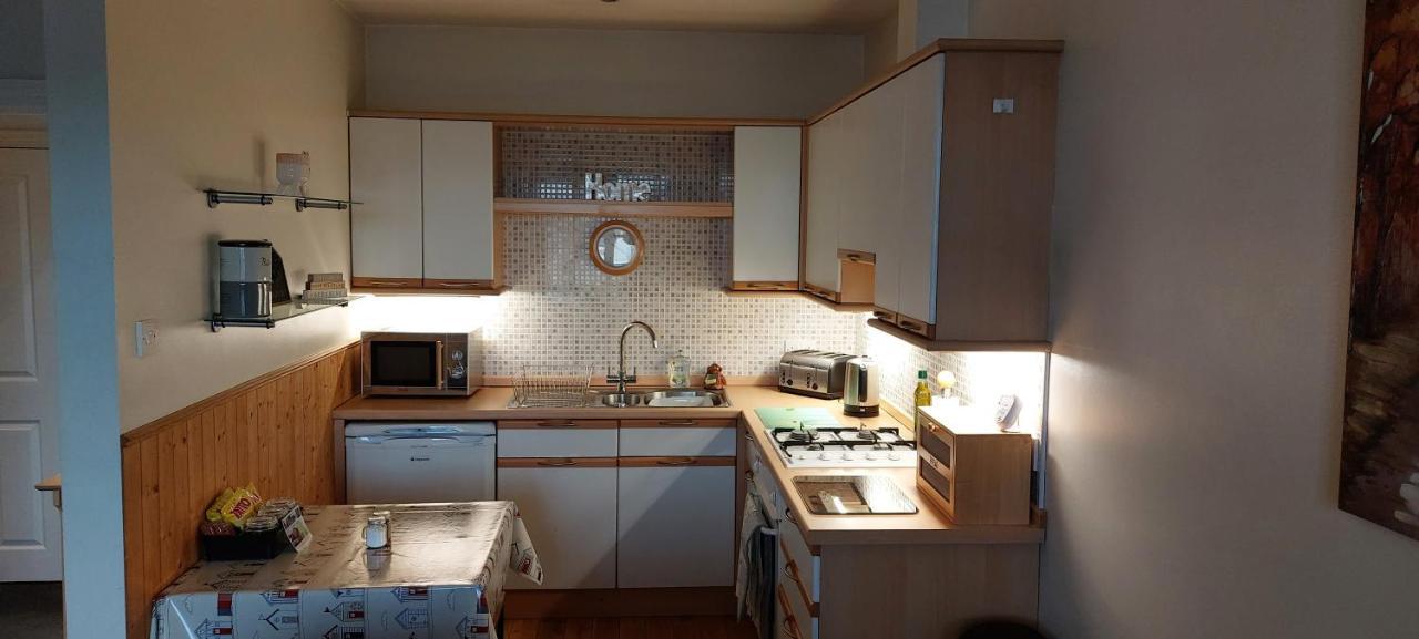 Ferienwohnung The Lighthouse Loft Whitehead Exterior foto